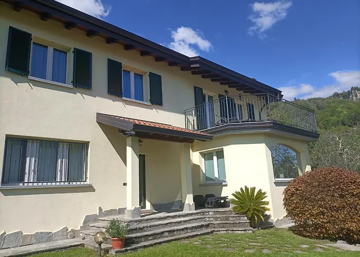 Casa Delle Olive 1 Daire Oliveto Lario